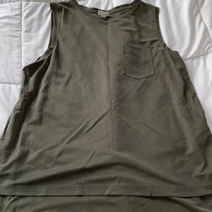 dark green tank top with pocket.